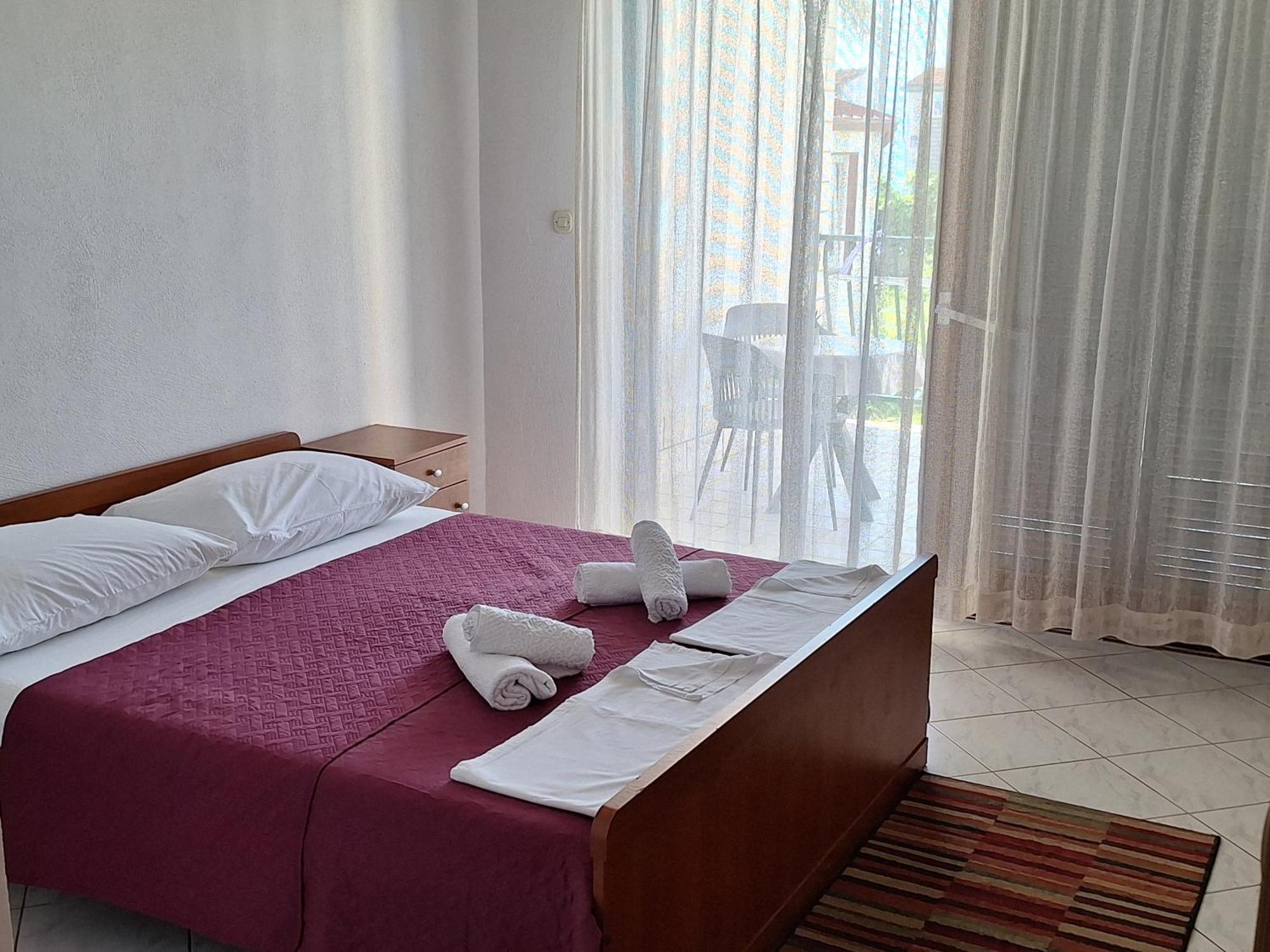 Ante Apartments Duće Oda fotoğraf